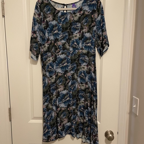 ASO Duchess of Cambridge Kate Middleton Seraphine Florrie Dress Size 10 - Picture 4 of 6